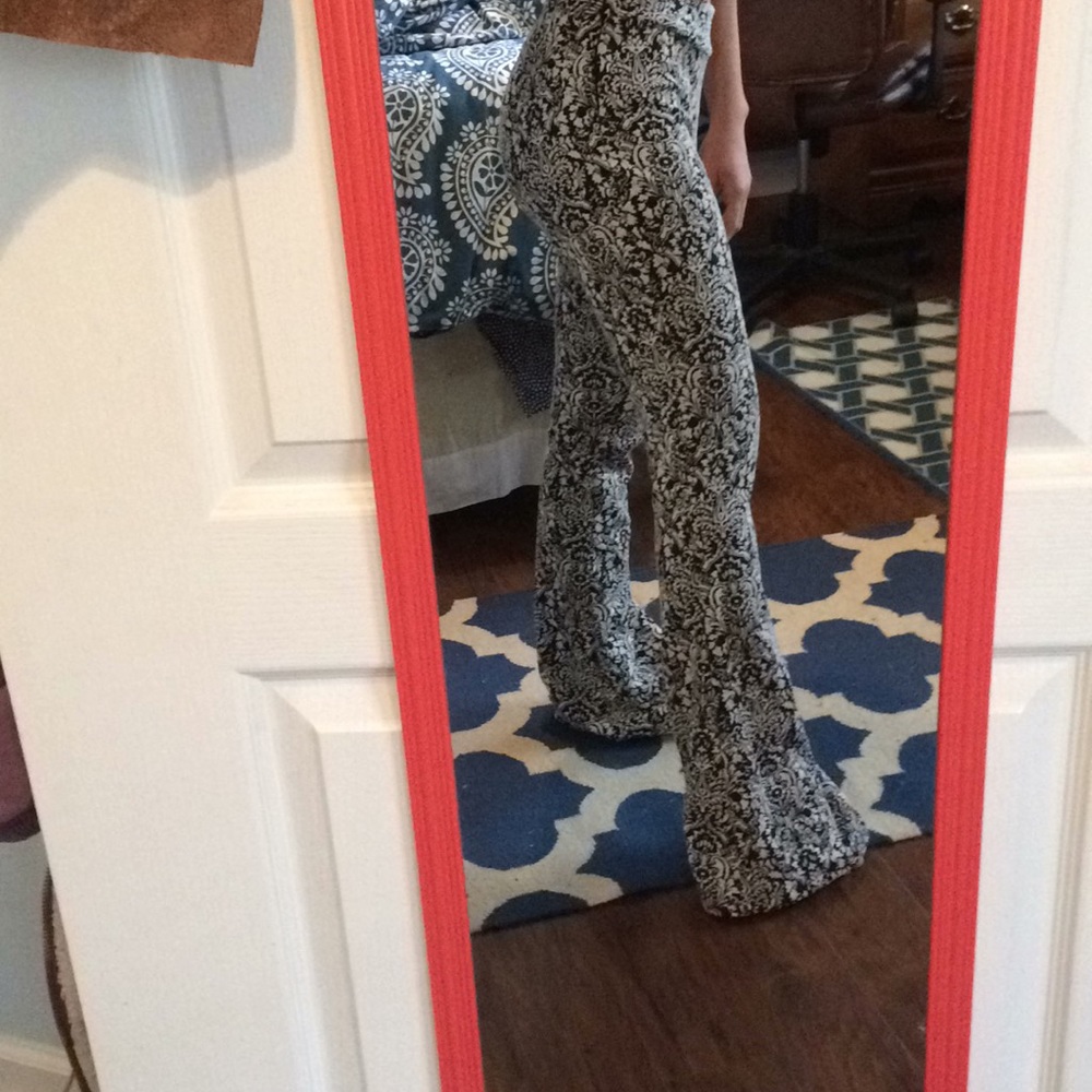 Pepper Fit and Flare Paisley pants!